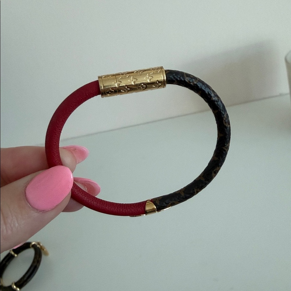 Louis Vuitton Daily Confidential Bracelet Red